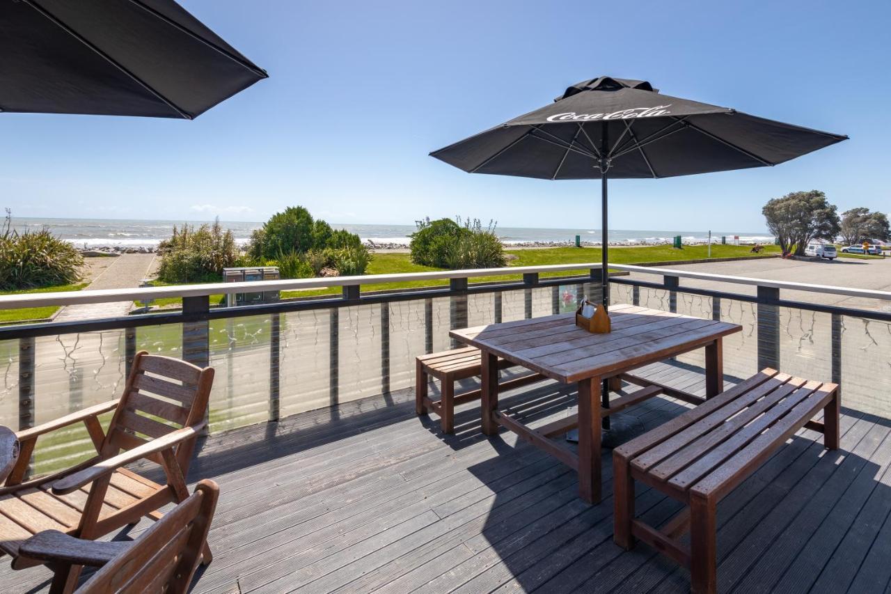 Beachfront Hotel 4*